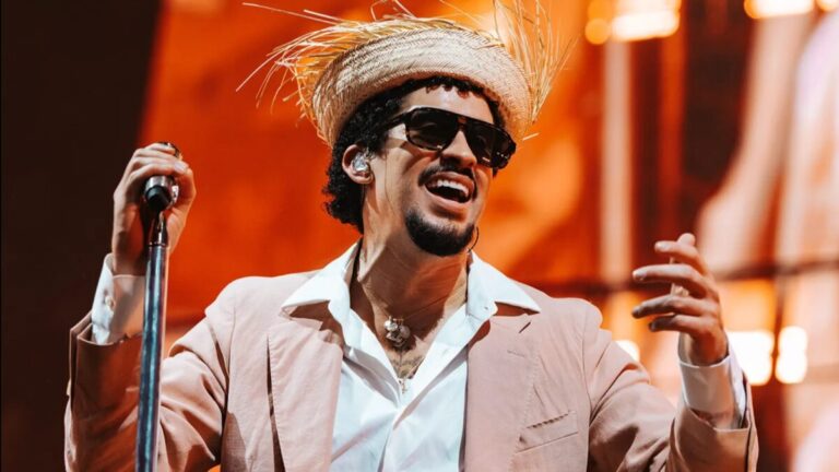Bad Bunny será el artista principal del espectáculo de medio tiempo del Super Bowl en California