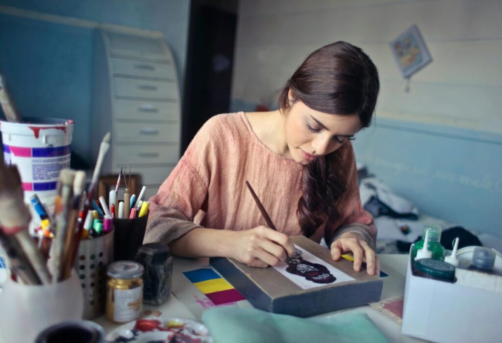 Evento de creatividad latina en San Diego que integra arte, emprendimiento y comunidad mexicana