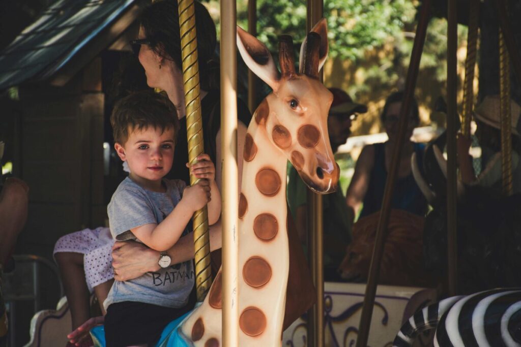 Familias disfrutan museos en San Diego durante octubre con entradas gratis para niños