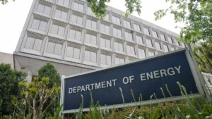 Documento filtrado muestra recortes y disputas internas en el Departamento de Energía de Estados Unidos
