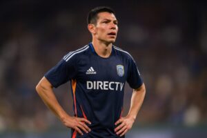 Chucky Lozano y Bob Bradley entrenando con San Diego FC antes del debut en la MLS