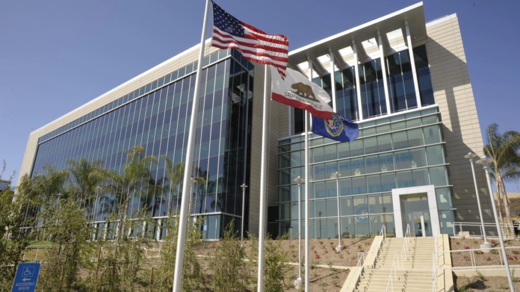 Oficinas del FBI en California durante una investigación sobre préstamos impagados en el sector inmobiliario.
