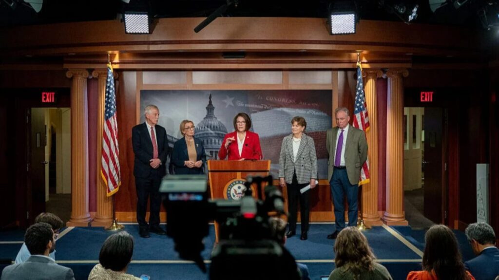 Vista del Senado de Estados Unidos durante la votación del acuerdo que puso fin al cierre del gobierno.