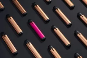 Confiscación de vapeadores ilegales por parte de autoridades mexicanas tras nueva ley de salud pública