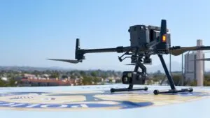 Drones utilizados por fuerzas policiales sobrevuelan zonas urbanas del condado de San Diego para tareas de seguridad pública