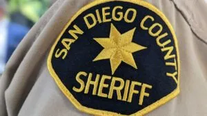 Exterior del Centro de Detención Central administrado por la oficina del sheriff en San Diego