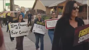 Sindicato de maestros de South Bay Union autoriza huelga en medio de crisis financiera y negociaciones laborales