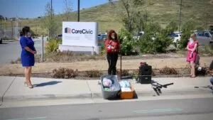 Menores detenidos por ICE en la región de San Diego tras operativos migratorios que afectaron a familias inmigrantes.