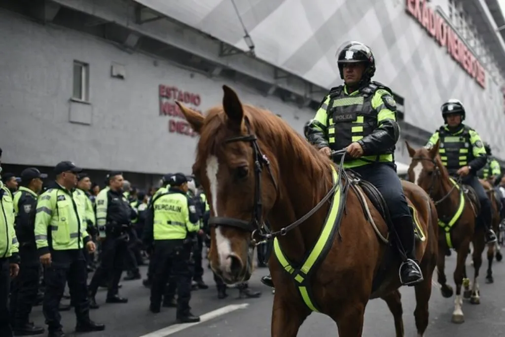 operativo de seguridad Toluca vs San Diego FC con vigilancia y control en estadio Nemesio Diez
