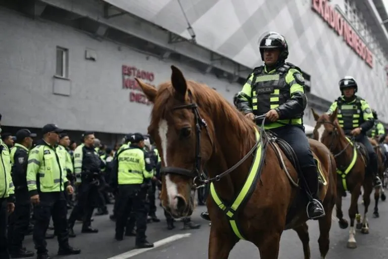 operativo de seguridad Toluca vs San Diego FC con vigilancia y control en estadio Nemesio Diez