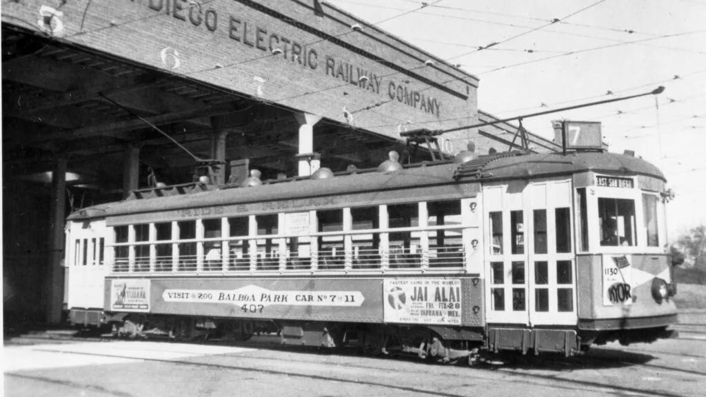 La Mesa trolley histórico conectando comunidades y marcando el crecimiento suburbano en San Diego