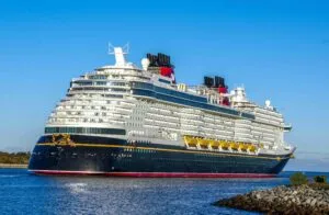 Cruceros Disney San Diego impulsan turismo y economía local en el puerto californiano