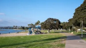 Mission Bay Park protegido en San Diego frente a proyectos de vivienda y uso de terrenos públicos
