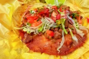 Taconora tacos Sonora en Pacific Beach con carne al mezquite y cocina mexicana auténtica