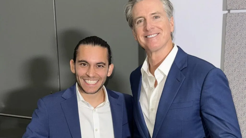 Influencers participan en campañas políticas digitales dirigidas a votantes jóvenes en California