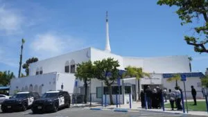 Ataque contra mezquita en San Diego reveló vínculos con radicalización extremista juvenil