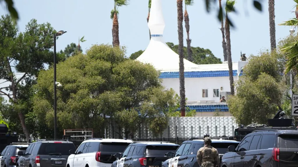 Investigación por tiroteo en San Diego expone vínculos con extremismo digital juvenil