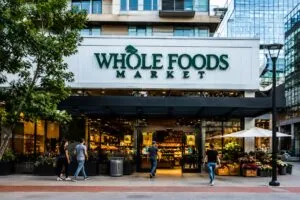 Whole Foods Market en San Diego impulsa el desarrollo urbano y amplía la oferta comercial en el centro de la ciudad