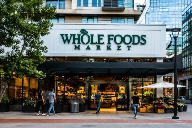 Whole Foods Market en San Diego impulsa el desarrollo urbano y amplía la oferta comercial en el centro de la ciudad
