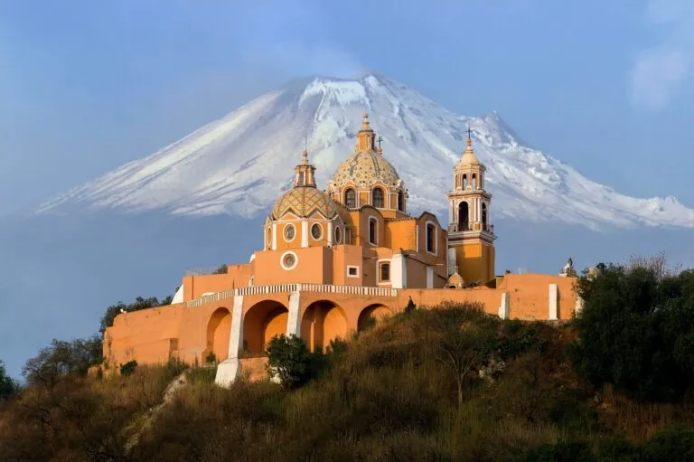 Preparativos del Tianguis Turístico 2027 en Puebla con promoción internacional y crecimiento turístico