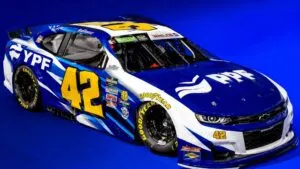 Baltazar Leguizamón durante su regreso a NASCAR en San Diego con Young’s Motorsports