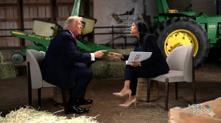 Trump durante una entrevista televisiva marcada por cuestionamientos sobre fraude electoral