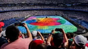 Final del Mundial con celebridades, espectáculo musical y aficionados en Estados Unidos durante la gran final.
