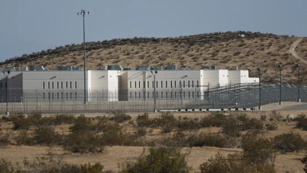 Compra federal de centros de detención en California para ampliar la capacidad migratoria