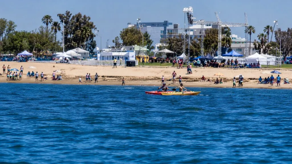 HarborFest en Chula Vista con actividades acuáticas, música y ambiente familiar frente al mar en San Diego.