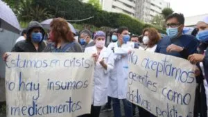 Hospitales de Ecuador enfrentan escasez de medicinas e insumos