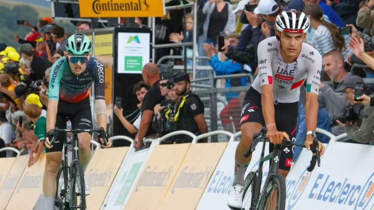 Isaac del Toro alcanza el tercer lugar de la clasificación general del Tour de Francia 2026