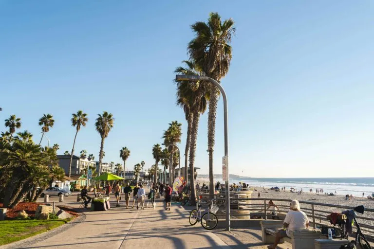Playas de San Diego esperan más de un millón de visitantes durante el fin de semana festivo con operativo especial de seguridad.