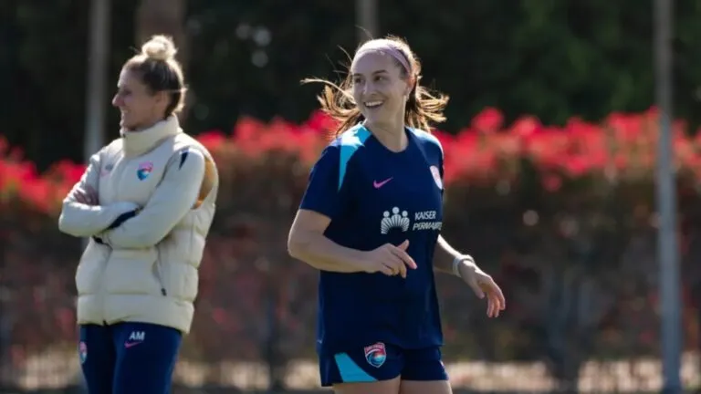 Carrera de Tatum Wynalda con San Diego Wave y el legado familiar que impulsa su desarrollo profesional.