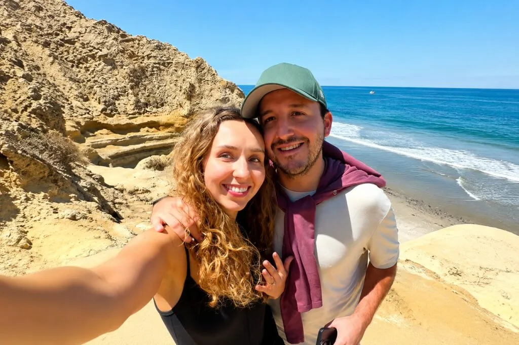 Boda en San Diego con vista a la bahía que refleja el crecimiento del turismo de eventos en California