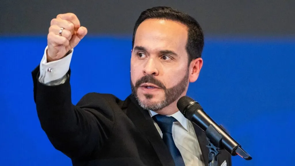 Colombia rompe relaciones diplomáticas con Irán después de más de cinco décadas de vínculos entre ambos países.