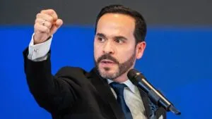 Colombia rompe relaciones diplomáticas con Irán después de más de cinco décadas de vínculos entre ambos países.