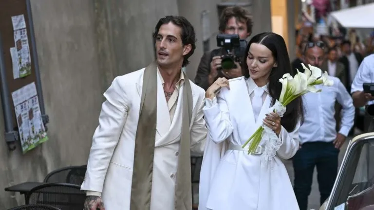 Dove Cameron y Damiano David se casan en Italia después de varios años de relación.