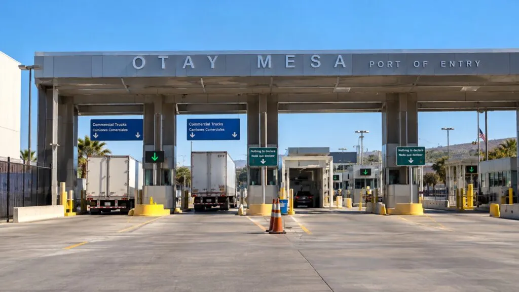 Garita de Otay facilita transporte de carga entre Tijuana y San Diego