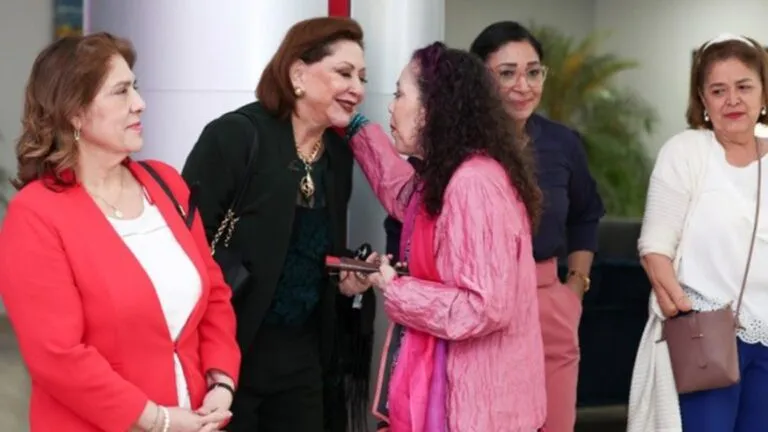 Nicaragua completa la reestructuración de la Corte Suprema tras la renuncia de Alba Luz Ramos.