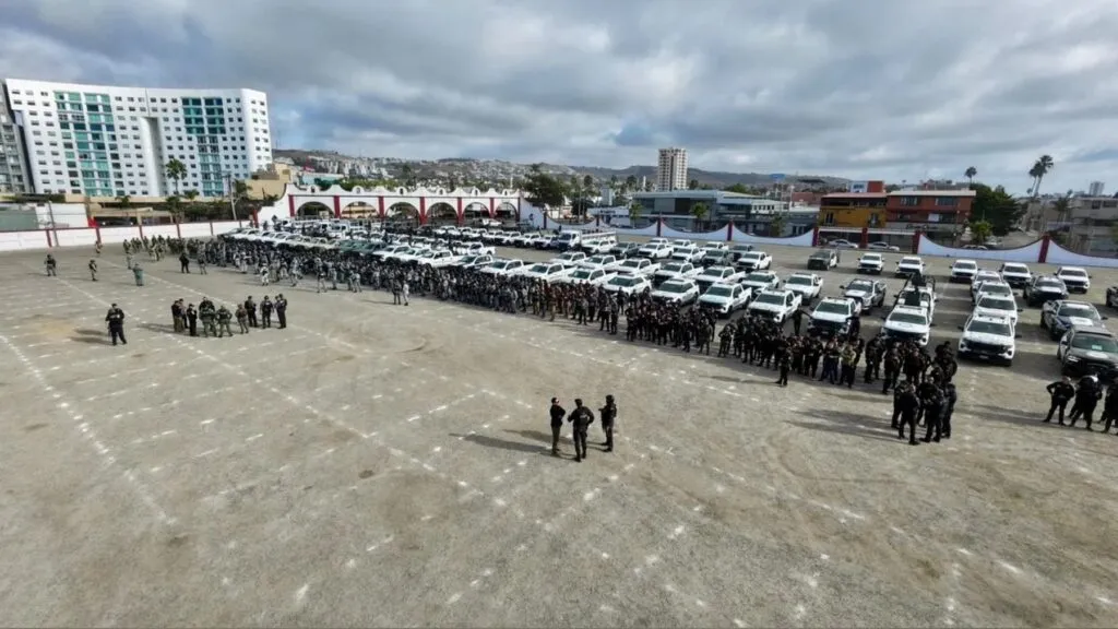 Tijuana despliega más de 500 policías para reforzar la seguridad en la zona costera tras una serie de homicidios.