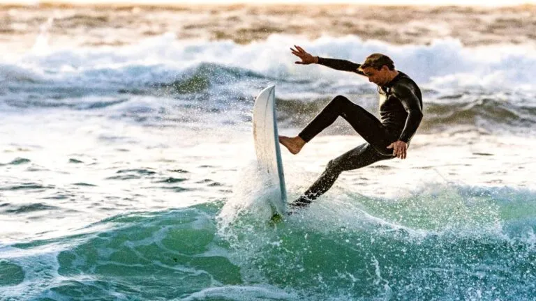 Tres hombres fueron declarados culpables del asesinato de surfistas australianos y estadounidense en Baja California.